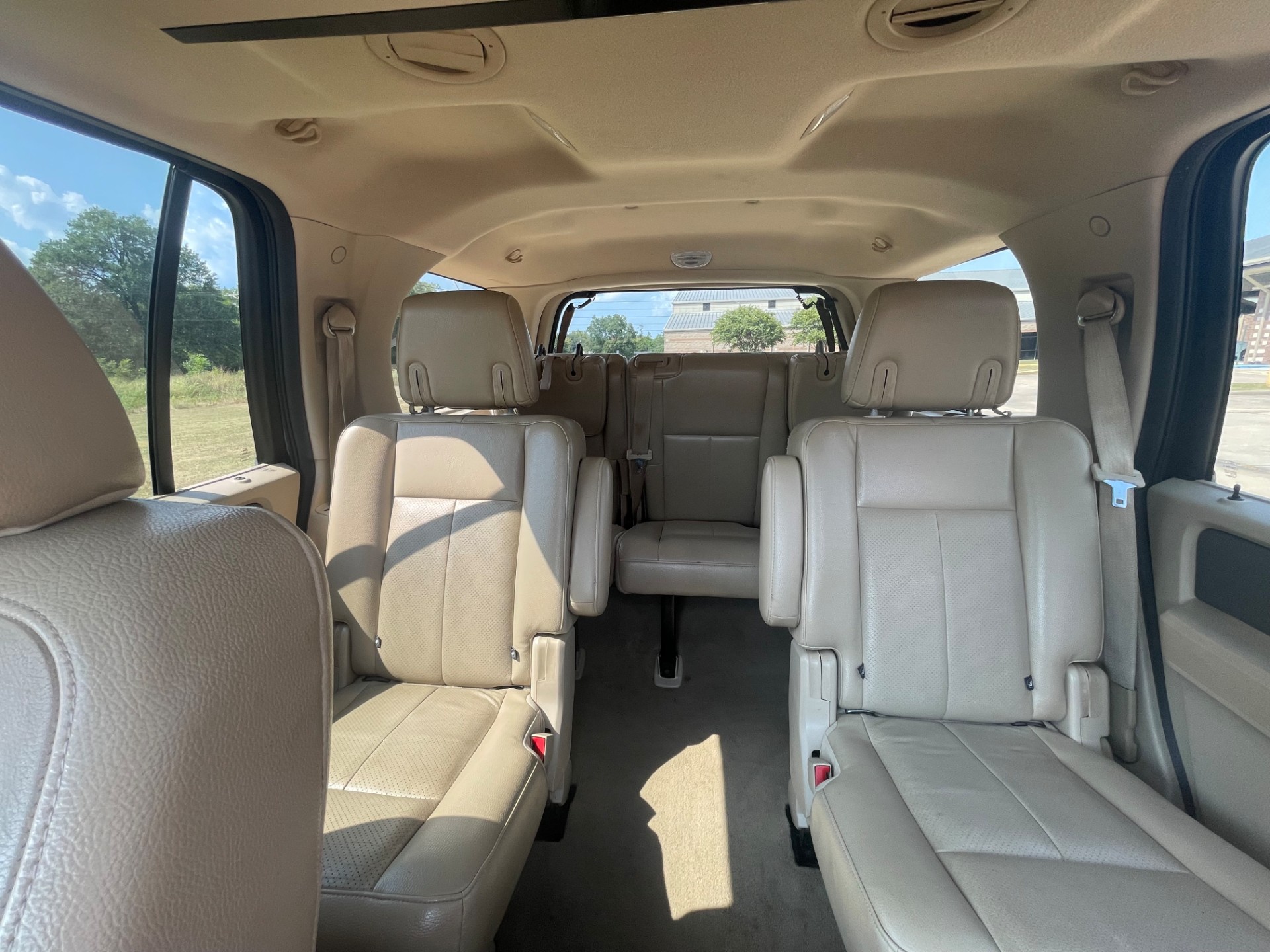 HARRIS AUTO SALES LLC - Used vehicle - SUV FORD EXPEDITION 2010