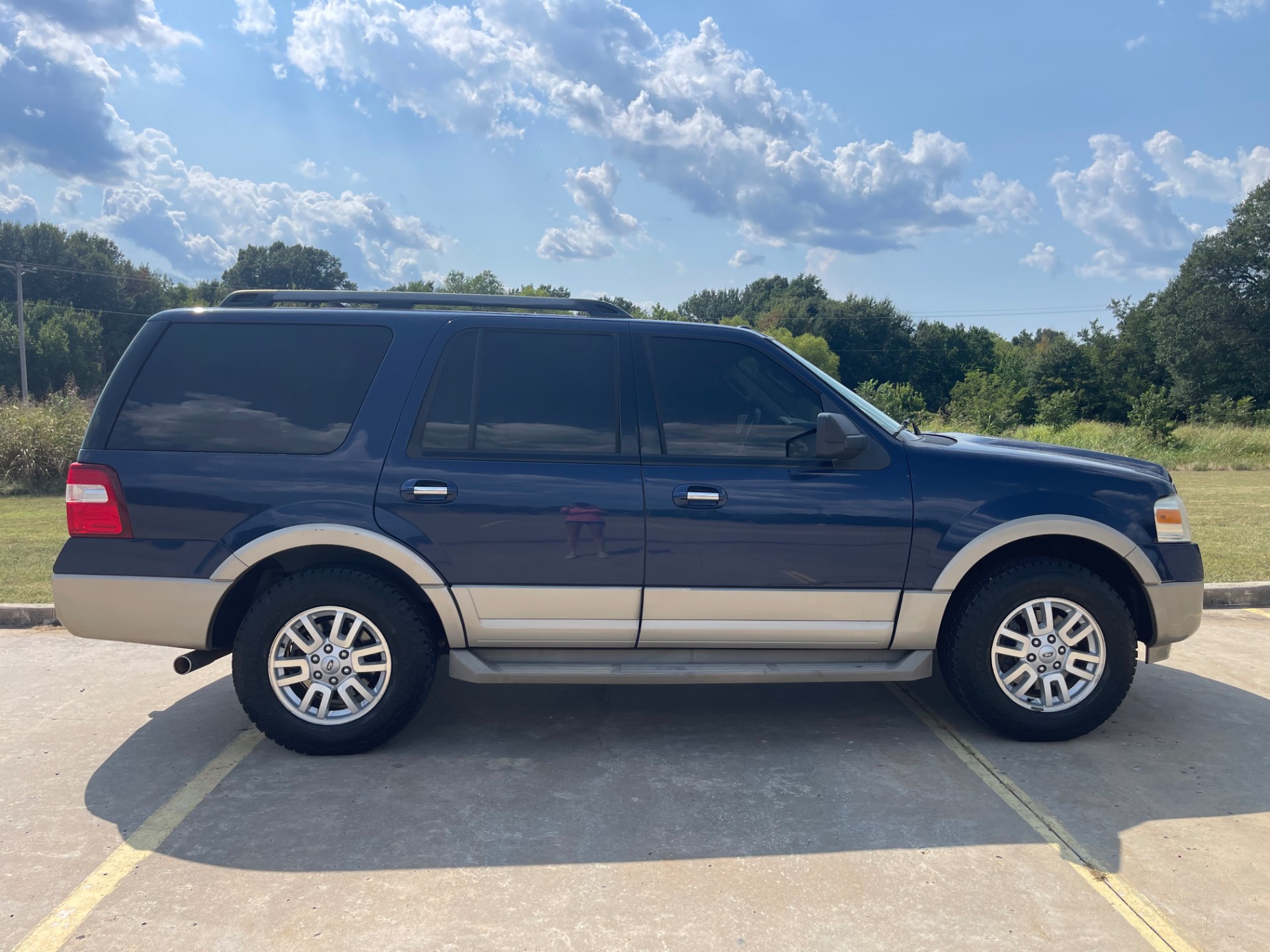 HARRIS AUTO SALES LLC - Used vehicle - SUV FORD EXPEDITION 2010