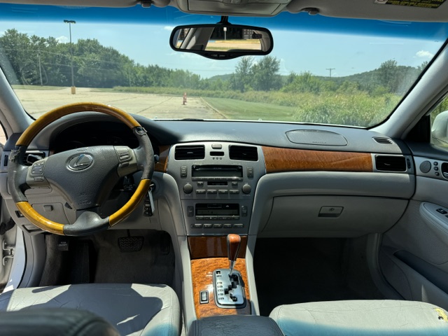 HARRIS AUTO SALES LLC - Used vehicle - SEDAN LEXUS ES 330 2005
