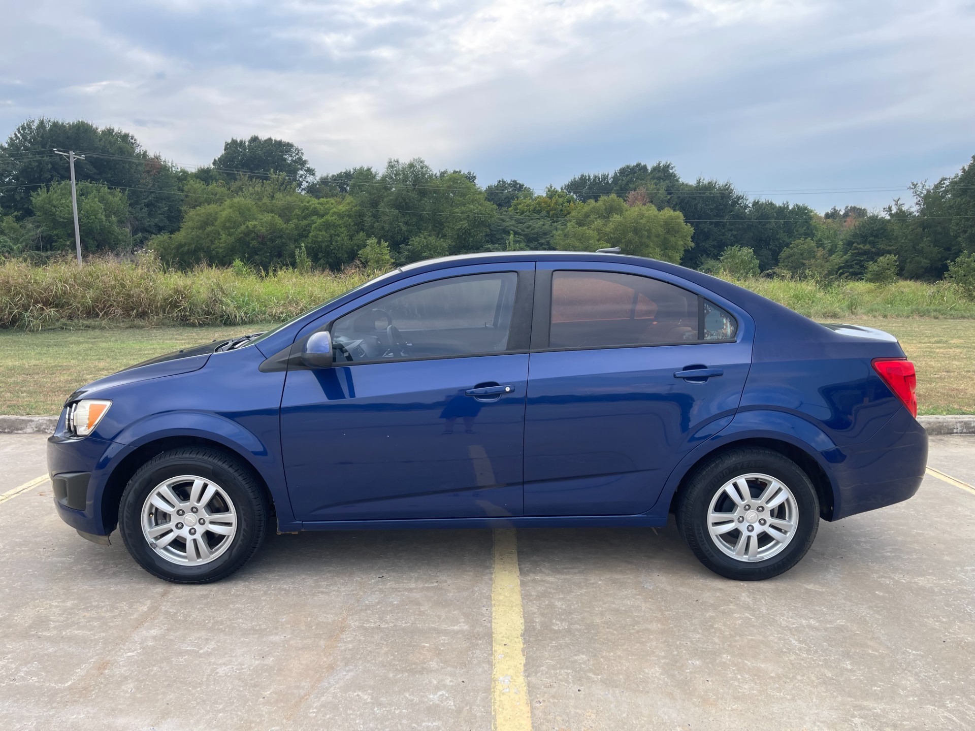 HARRIS AUTO SALES LLC - Used vehicle - SEDAN CHEVROLET SONIC 2012