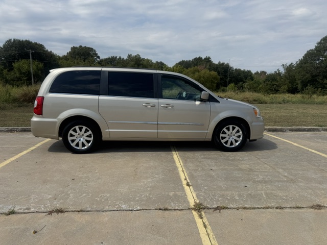 HARRIS AUTO SALES LLC - Used vehicle - MINIVAN CHRYSLER TOWN AND COUNTRY 2013