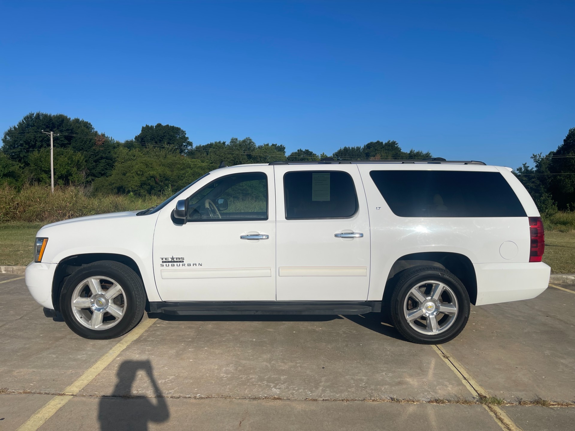 HARRIS AUTO SALES LLC - Used vehicle - SUV CHEVROLET SUBURBAN 2011