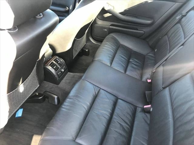 Robin Drive Auto, LLC - Used vehicle - AUDI A6 2004