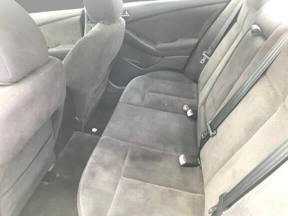 Robin Drive Auto, LLC - Used vehicle - Nissan Altima 2009