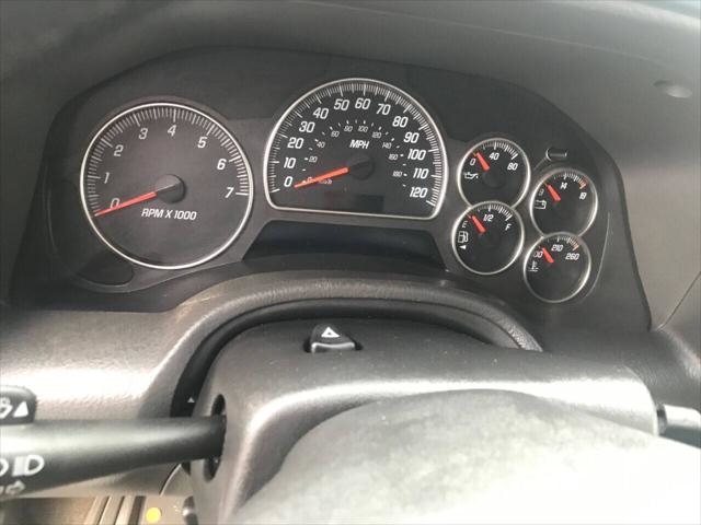 Robin Drive Auto, LLC - Used vehicle - GMC ENVOY XUV 2004