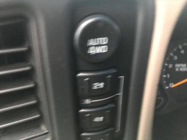 Robin Drive Auto, LLC - Used vehicle - CHEVROLET TAHOE 2003