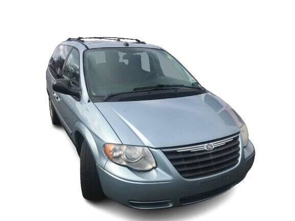 Robin Drive Auto, LLC - Used vehicle - Chrysler Town AND Country 2005