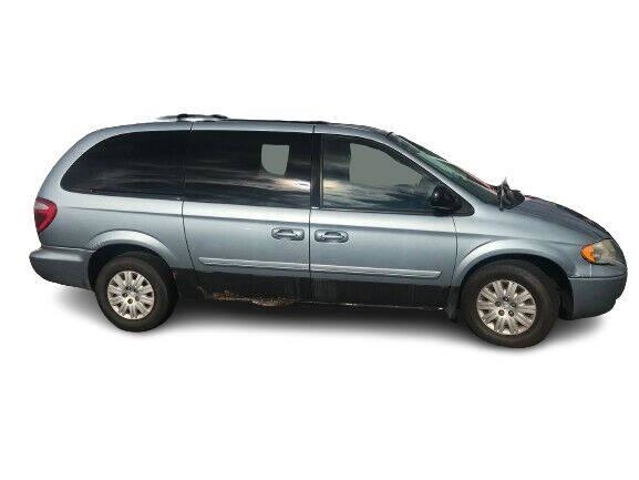 Robin Drive Auto, LLC - Used vehicle - Chrysler Town AND Country 2005
