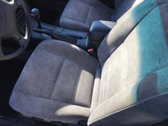 Robin Drive Auto, LLC - Used vehicle - Nissan Maxima 1999