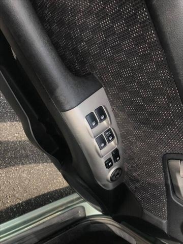 Robin Drive Auto, LLC - Used vehicle - Kia Sportage 2008