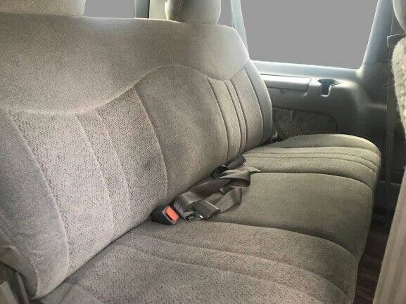 Robin Drive Auto, LLC - Used vehicle - Chevrolet Astro 2000