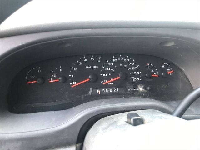 Robin Drive Auto, LLC - Used vehicle - Ford Econoline 2004