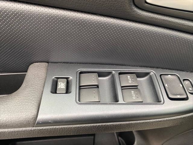 Robin Drive Auto, LLC - Used vehicle - Mazda MAZDA6 Sport Wagon 2006