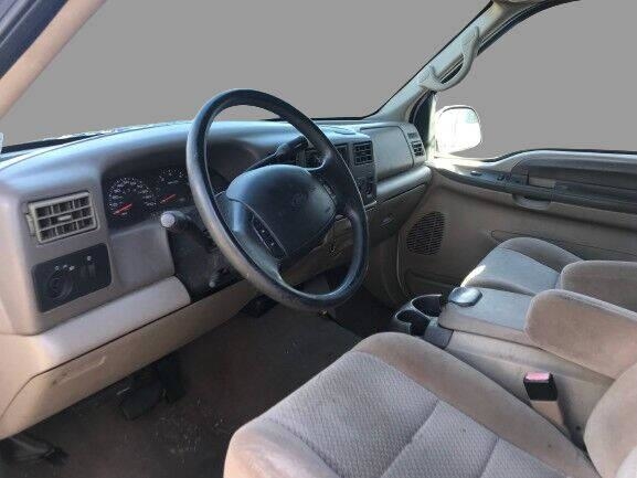 Robin Drive Auto, LLC - Used vehicle - Ford F-250 SD 2002