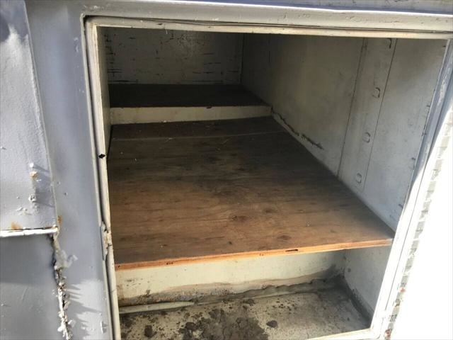 Robin Drive Auto, LLC - Used vehicle - Ford F-250 SD 2002