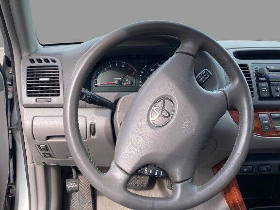 Robin Drive Auto, LLC - Used vehicle - Toyota Camry 2003