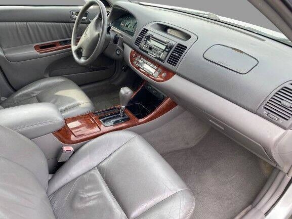 Robin Drive Auto, LLC - Used vehicle - Toyota Camry 2003