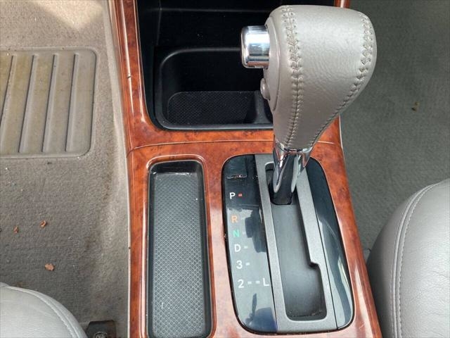 Robin Drive Auto, LLC - Used vehicle - Toyota Camry 2003