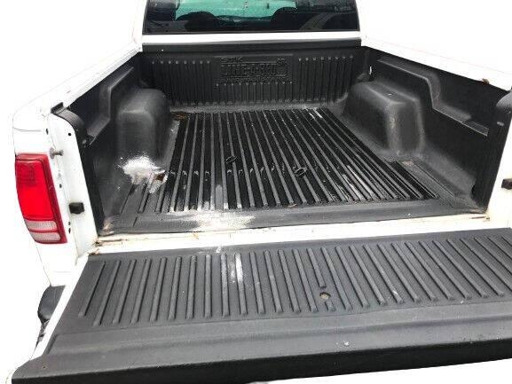 Robin Drive Auto, LLC - Used vehicle - Dodge Dakota 2004