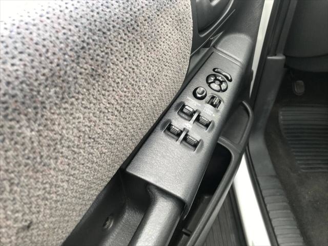 Robin Drive Auto, LLC - Used vehicle - Dodge Dakota 2004