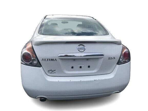 Robin Drive Auto, LLC - Used vehicle - Nissan Altima 2009