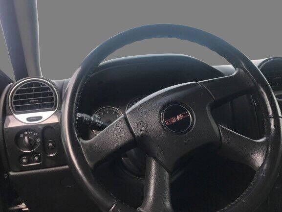 Robin Drive Auto, LLC - Used vehicle - GMC Envoy 2006