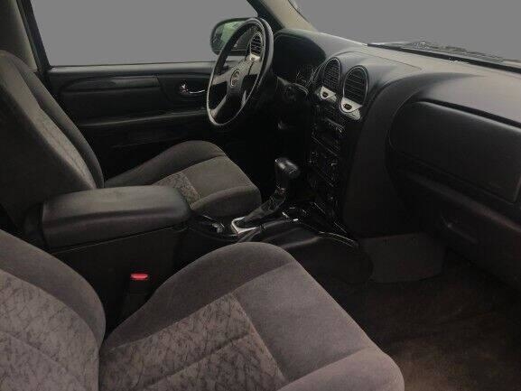 Robin Drive Auto, LLC - Used vehicle - GMC Envoy 2006