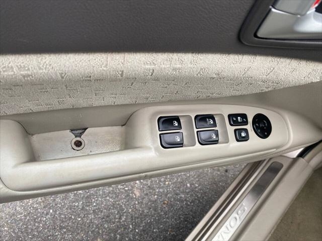 Robin Drive Auto, LLC - Used vehicle - Hyundai Sonata 2006