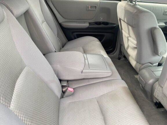 Robin Drive Auto, LLC - Used vehicle - Toyota Highlander 2006