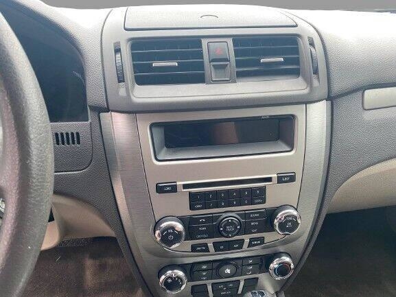 Robin Drive Auto, LLC - Used vehicle - Ford Fusion 2010