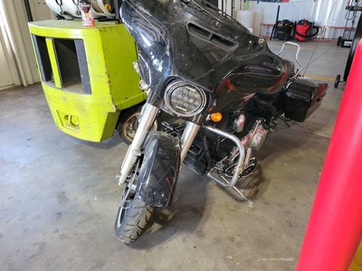 Car Connection Superstore - Used HARLEY-DAVIDSON STREET-GLIDE 2015 WHOLESALE DIRECT 