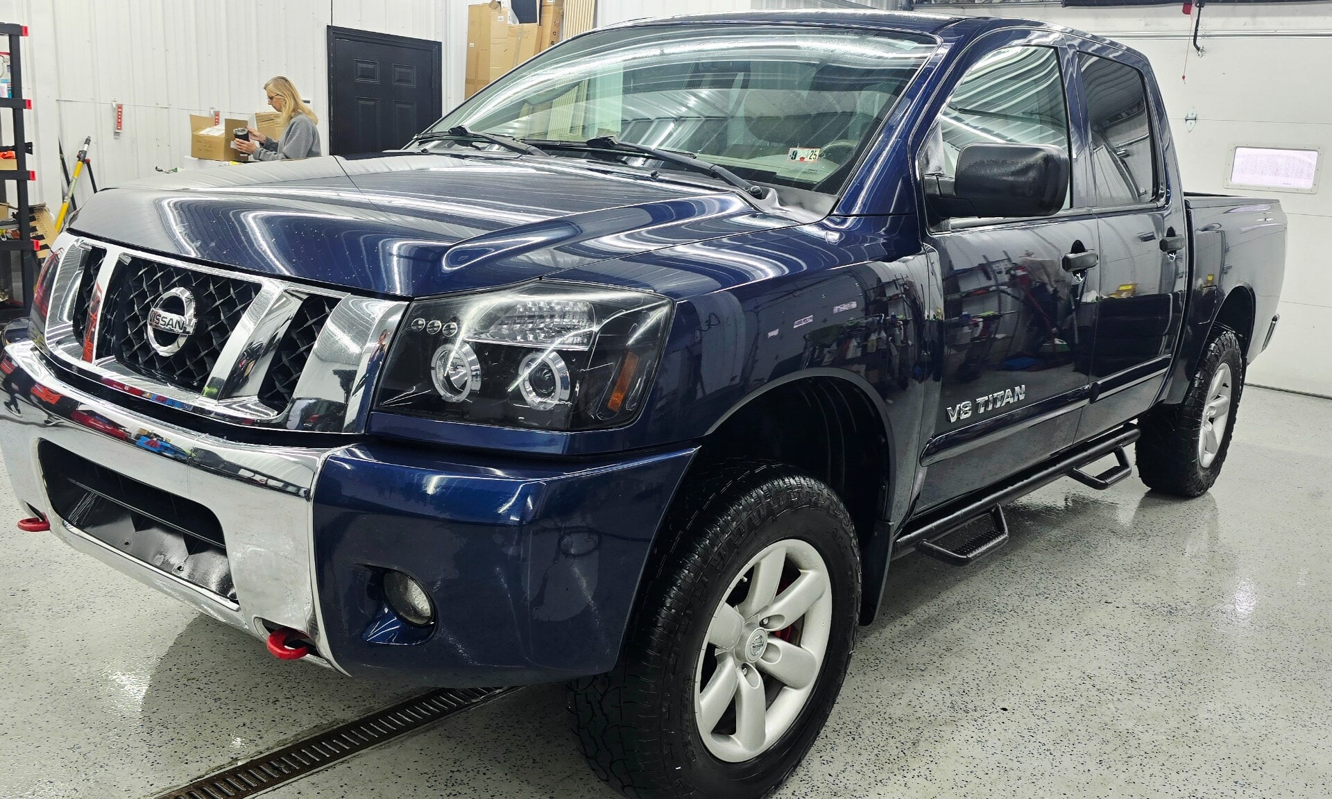 Car Connection Superstore - 2011-NISSAN-TITAN-CREW-CAR-CONNECTION-INC.-PA-Stock=29517
