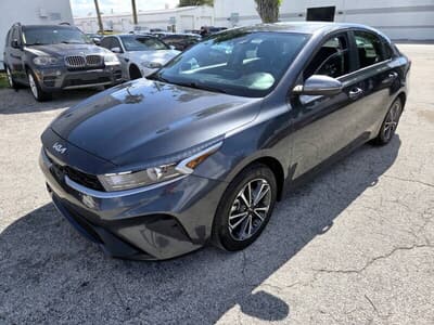 Car Connection Superstore - Used KIA FORTE 2023 CAR CONNECTION INC. LXS