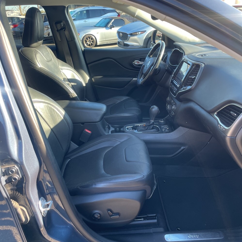 Car Connection Superstore - Used vehicle - SUV JEEP CHEROKEE 2020