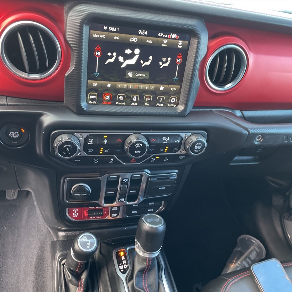 Car Connection Superstore - Used vehicle - SUV JEEP WRANGLER 2021