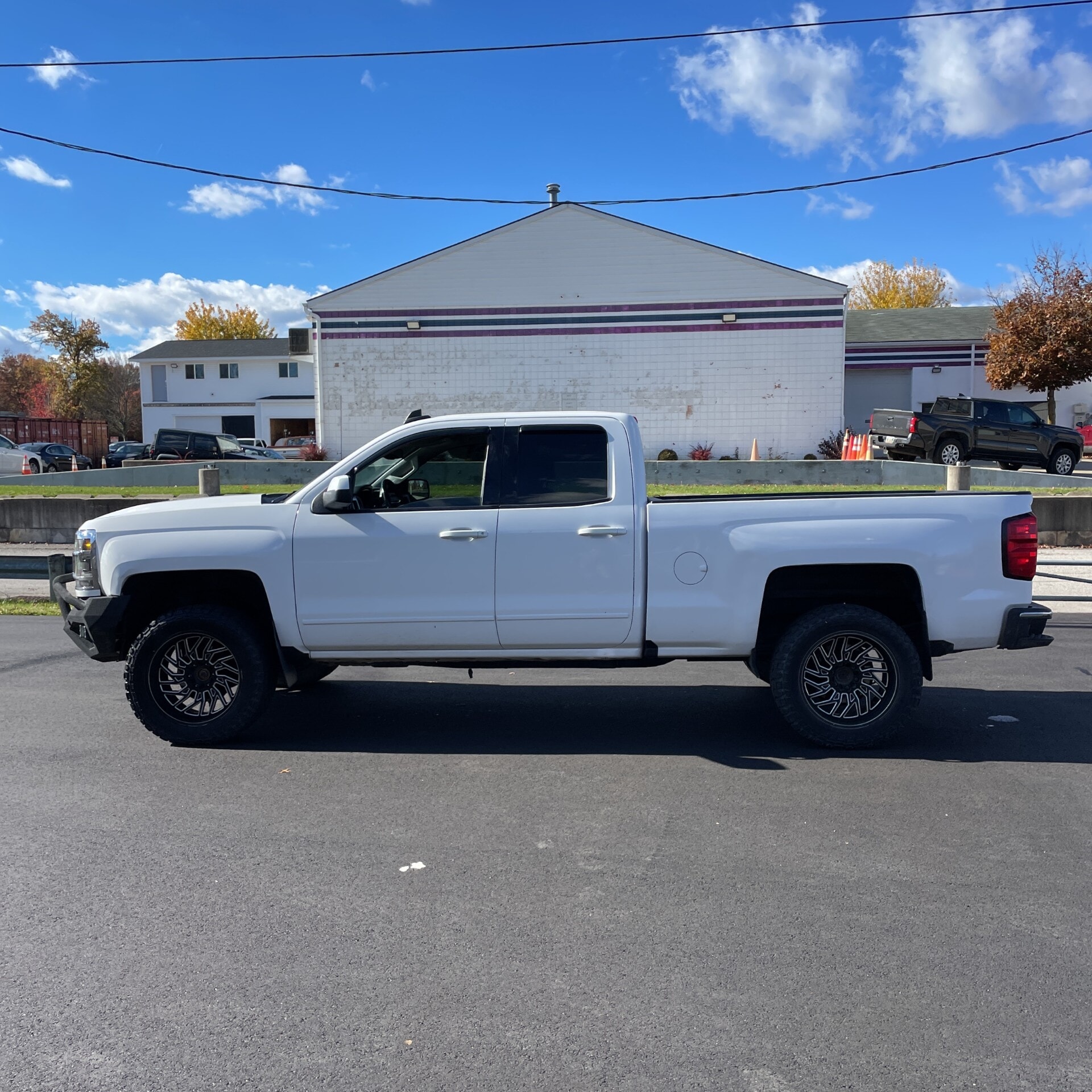 Car Connection Superstore - Used vehicle - TRUCK CHEVROLET SILVERADO 1500 2018
