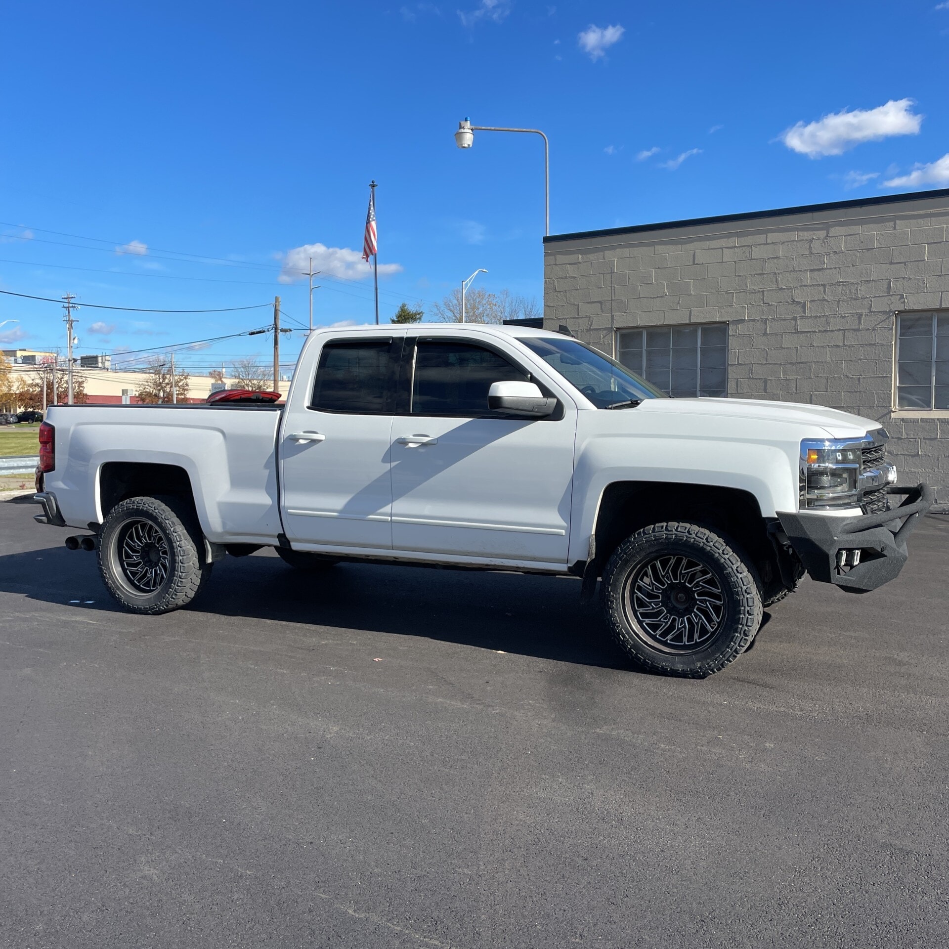 Car Connection Superstore - Used vehicle - TRUCK CHEVROLET SILVERADO 1500 2018