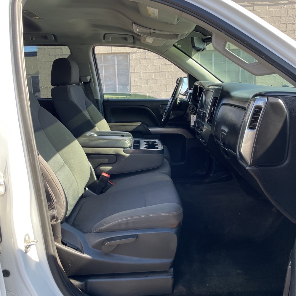Car Connection Superstore - Used vehicle - TRUCK CHEVROLET SILVERADO 1500 2018
