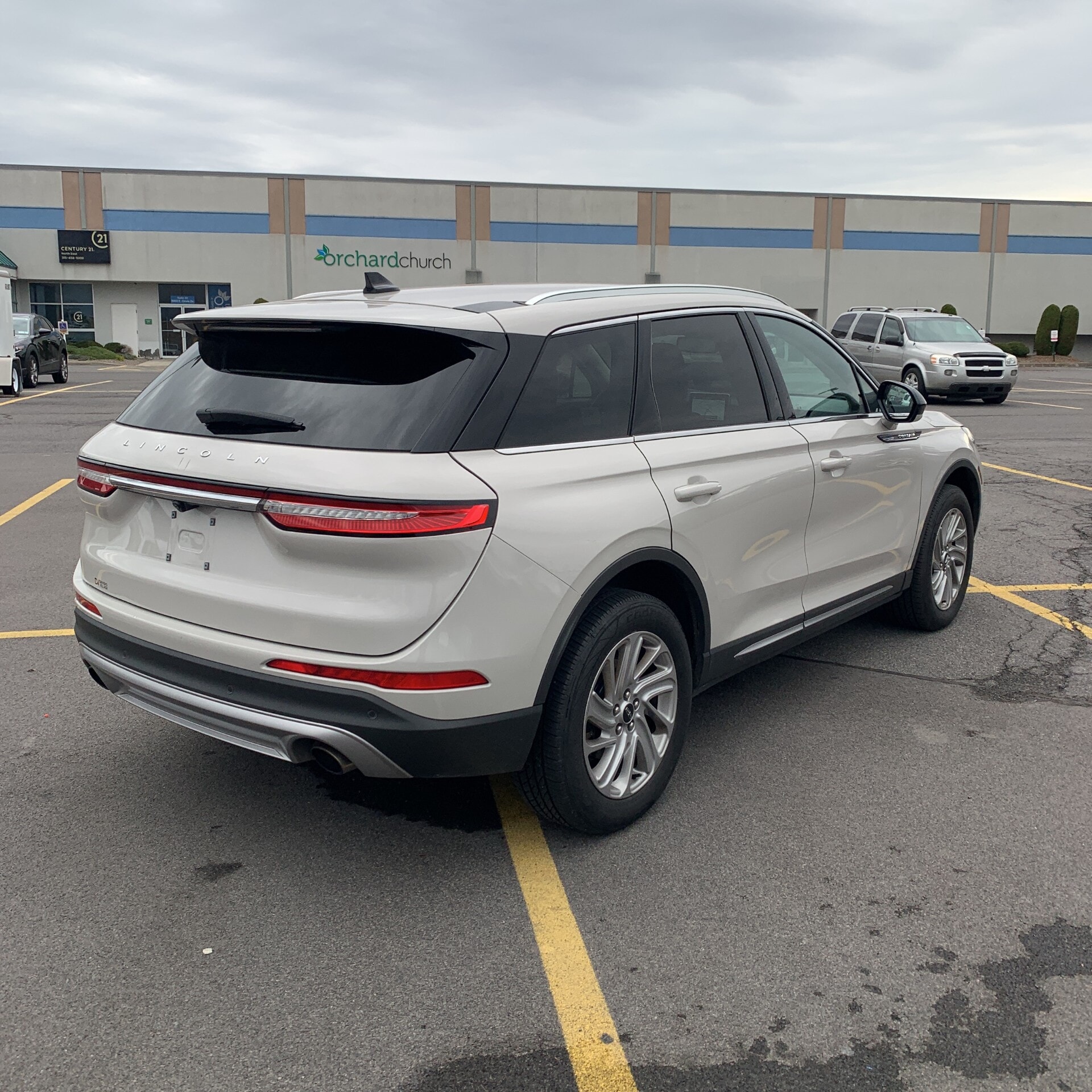 Car Connection Superstore - Used vehicle - SUV LINCOLN CORSAIR 2021