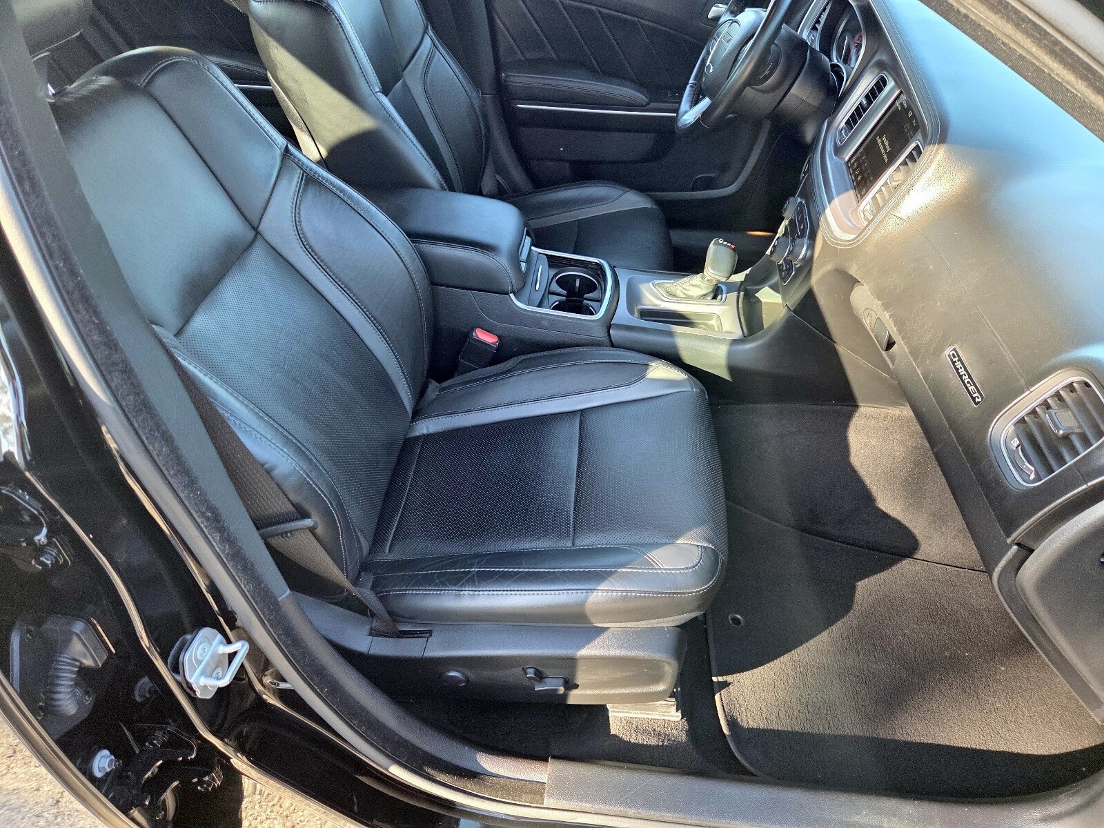 Car Connection Superstore - Used vehicle - SEDAN DODGE CHARGER 2022