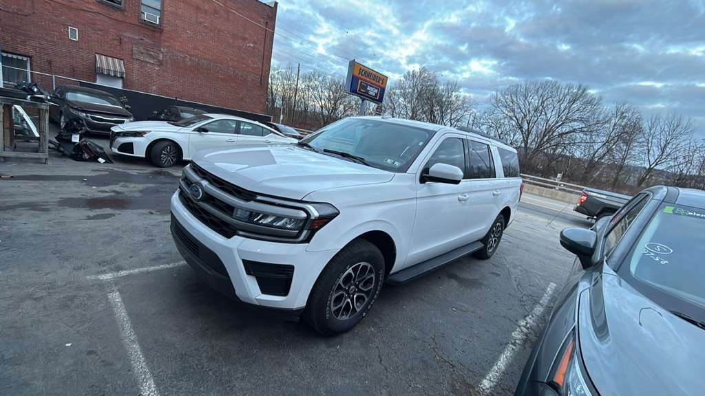Car Connection Superstore - Used vehicle - SUV FORD EXPEDITION MAX 2024