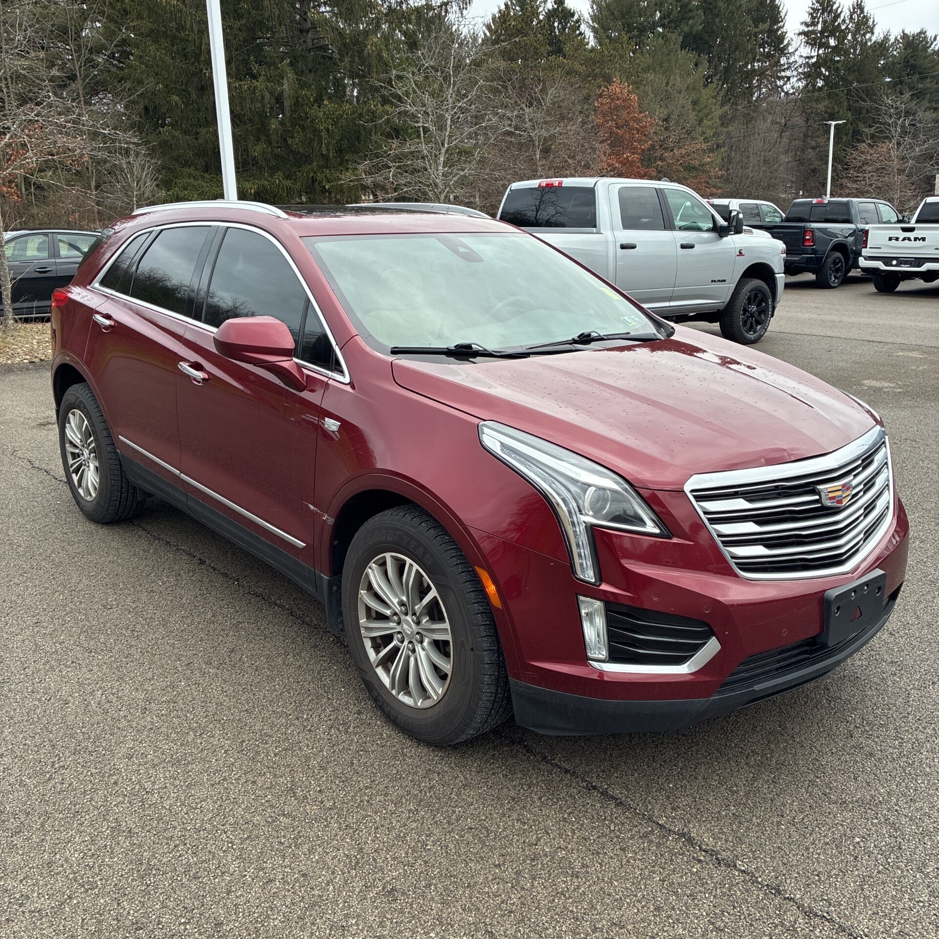 Car Connection Superstore - Used vehicle - SUV CADILLAC XT5 2017