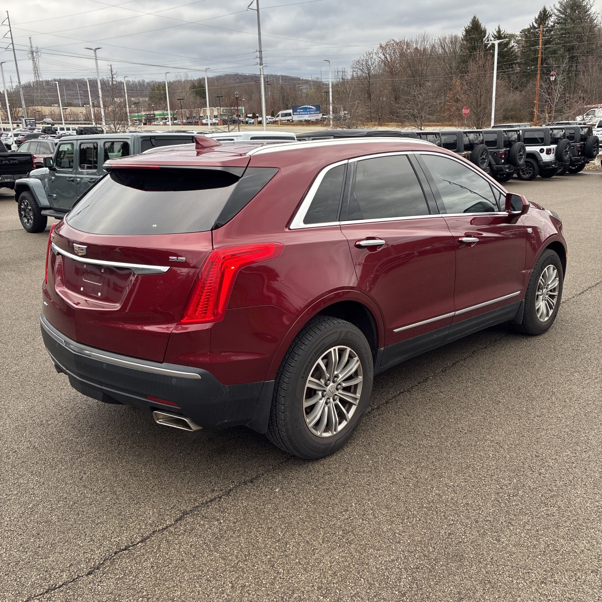 Car Connection Superstore - Used vehicle - SUV CADILLAC XT5 2017