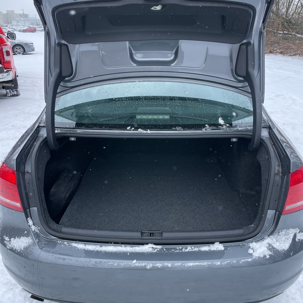 Car Connection Superstore - Used vehicle - SEDAN VOLKSWAGEN PASSAT 2015