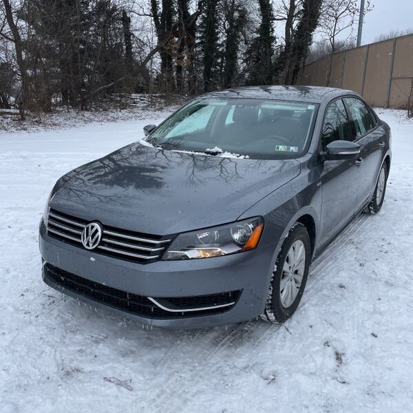 Car Connection Superstore - Used vehicle - SEDAN VOLKSWAGEN PASSAT 2015
