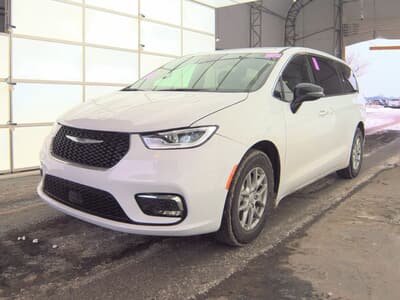 Car Connection Superstore - Used CHRYSLER PACIFICA 2026 CAR CONNECTION INC. SELECT