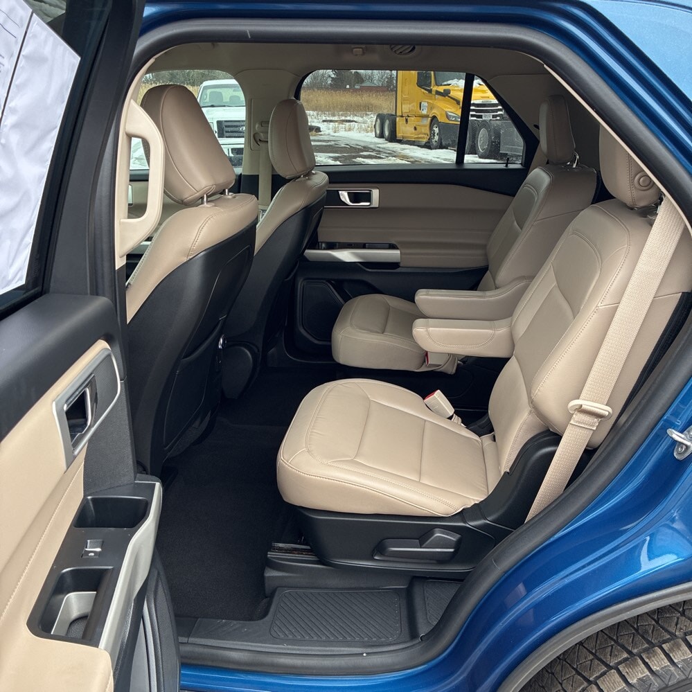 Car Connection Superstore - Used vehicle - SUV FORD EXPLORER 2020