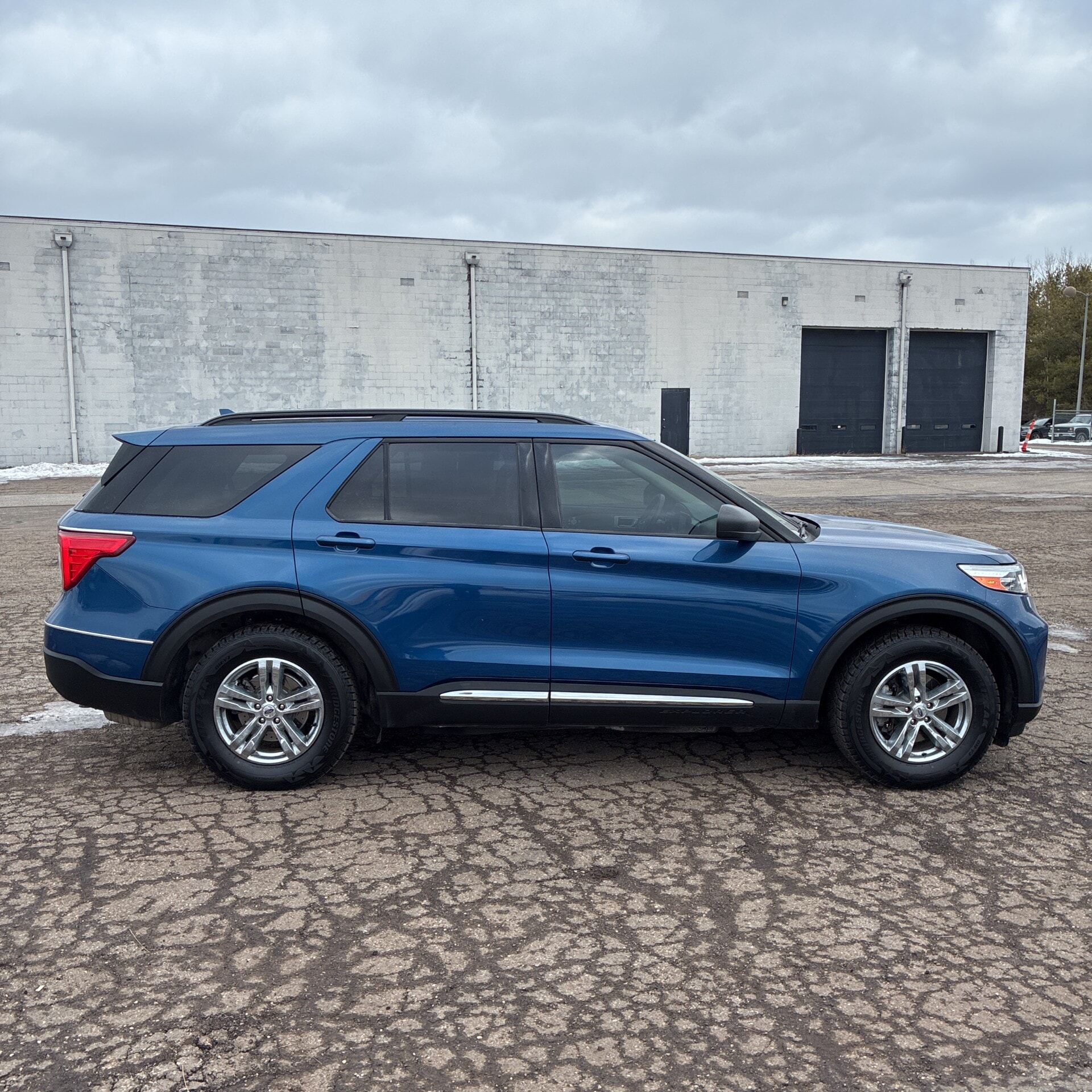 Car Connection Superstore - Used vehicle - SUV FORD EXPLORER 2020