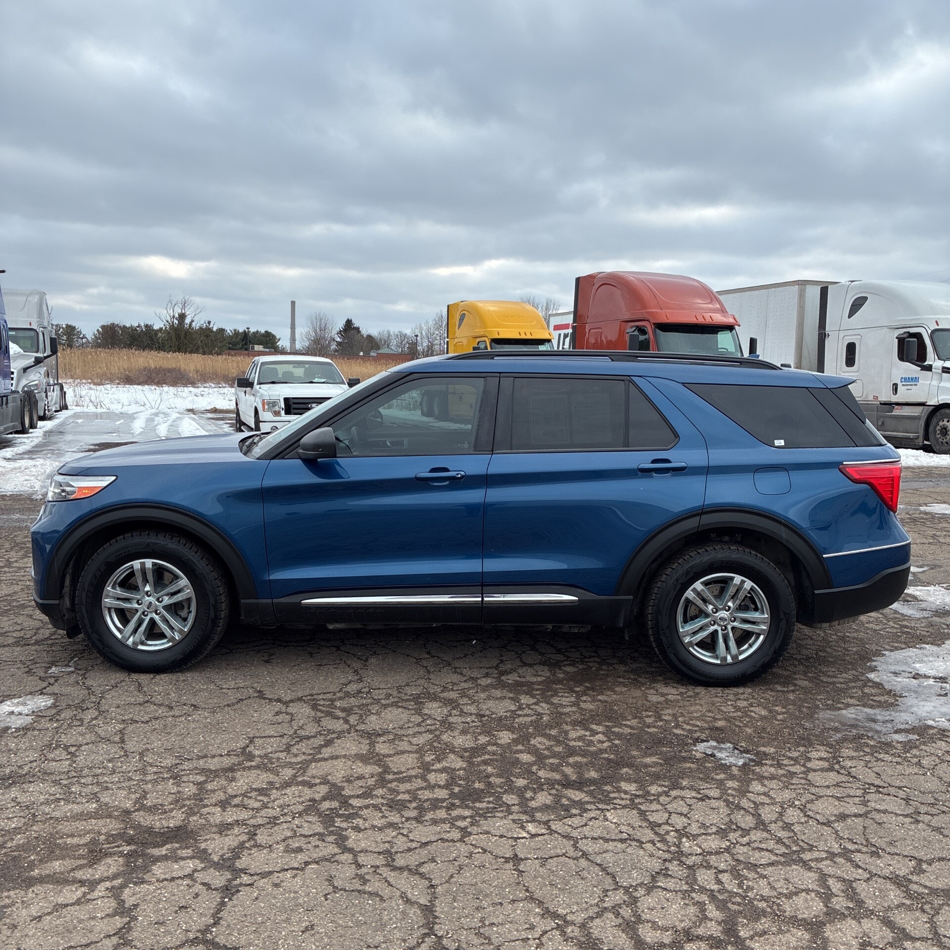 Car Connection Superstore - Used vehicle - SUV FORD EXPLORER 2020