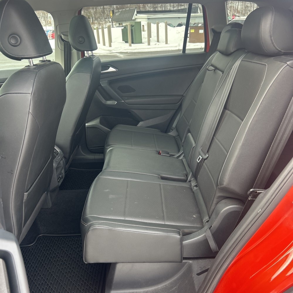 Car Connection Superstore - Used vehicle - SUV VOLKSWAGEN TIGUAN 2018